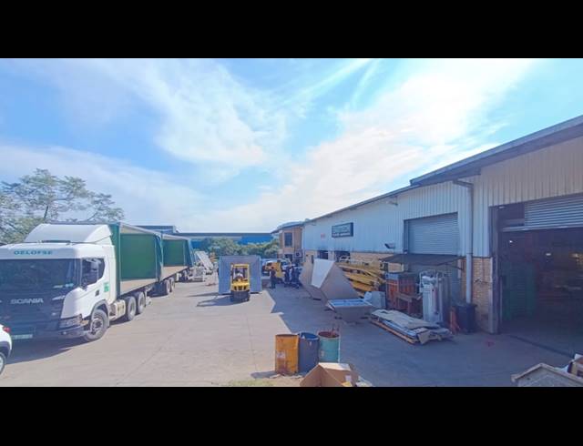 1,397M² WAREHOUSE TO LET IN MAHOGANY RIDGE